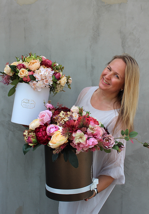 Beatrycze flowerbox, kompozycja kwiatowa, wys.43cm