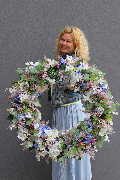 atrakcyjny  kwiatowy wianek, Czarująca Wiosna XXL, śr.80cm  