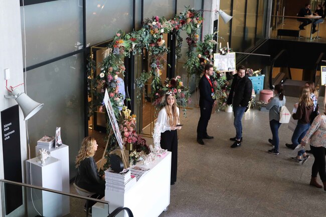 Jasmina, wypożyczenie dekoracji na ślub / wesele / rocznicę, komplet 16el.