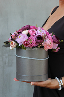 kompozycja kwiatowa / bukiet Flowerbox Srebrzystoszary Marzena, wys.24cm