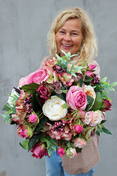 bukiet / kwiatowa kompozycja Wanda, wys.38cm