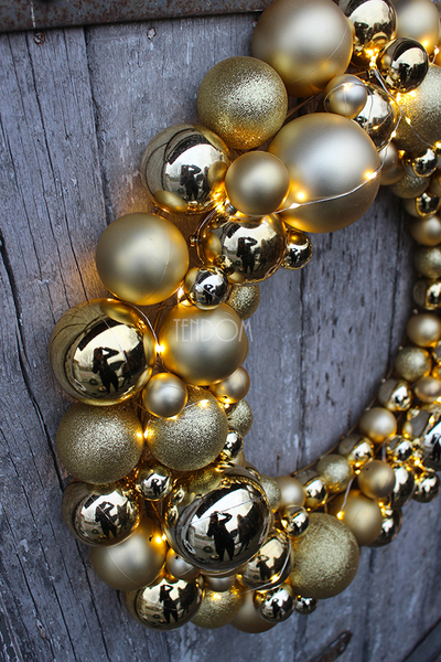 duży wianek Glamour Gold z lampkami led o śr.58cm