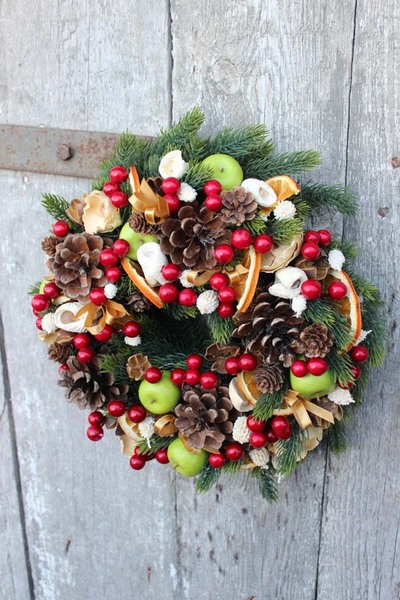 Karminowe Kulki, świąteczny wianek / dekoracja, śr.27cm