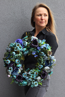 Caryca Katarzyna Blue, efektowny wianek na drzwi, śr.45cm