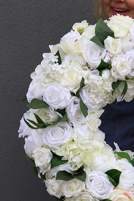 bardzo duży wianek / wieniec na drzwi w bieli, Mera, śr.50cm  