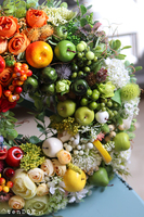 dekoracyjny wianek z owocami, Tęczowe Montello, śr.40cm  