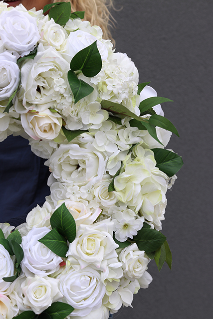 bardzo duży wianek / wieniec na drzwi w bieli, Mera, śr.50cm  