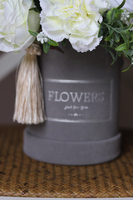 Temina, szary welurowy flowerbox z chwostem, wys.18cm 