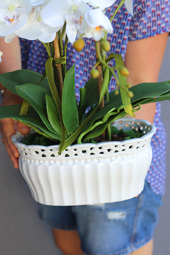 Lucina, sztuczny storczyk w ceramicznej ażurowej donicy, wys.50cm