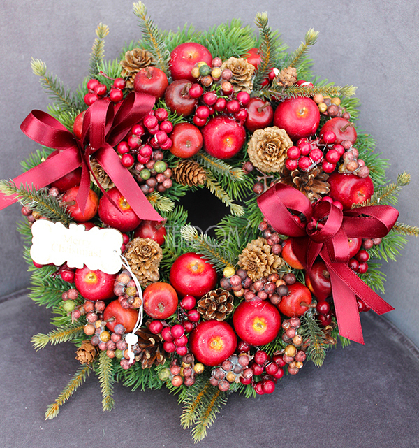 bordowy wianek / stroik dekoracyjny Tradycja Zimowa, śr.28cm   