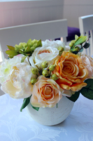 kompozycja kwiatowa / bukiet Elegancja wys.24cm, śr.30cm