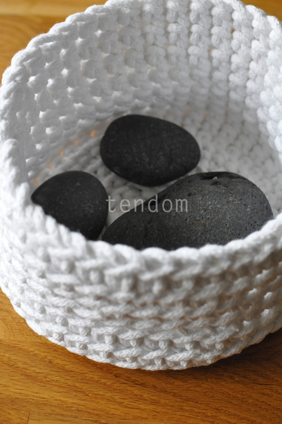 pojemnik okrągły White 17x12cm