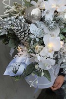 Mroźna Kraina, box świąteczny / stroik, wys.62cm