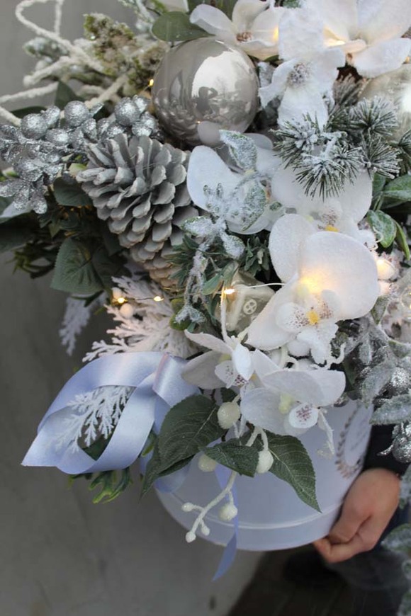 Mroźna Kraina, box świąteczny / stroik, wys.62cm