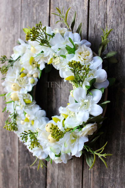 wianek dekoracyjny Komunijny Biel, śr.28cm