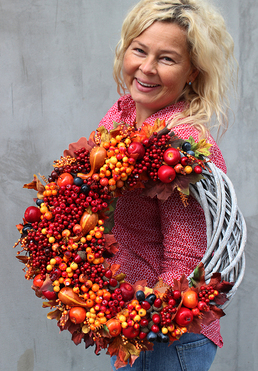 dekoracyjny wianek Pani Jesień 2, śr.44cm 