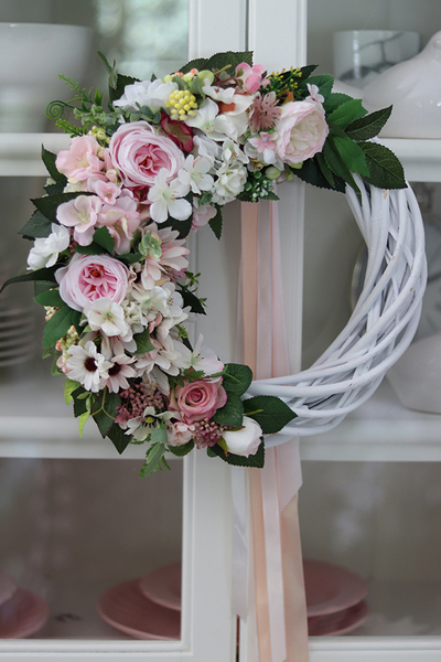 Abella, subtelny wianek na drzwi, śr.30cm  