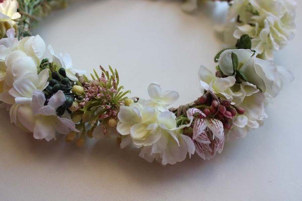 Salsa, komunijny kwiatowy wianek na głowę, roz. uniwersalny