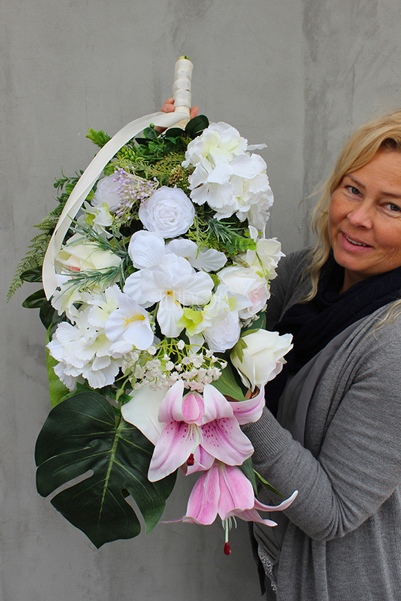 Lilia dekoracja / wiązanka nagrobna / bukiet wym.78cm 