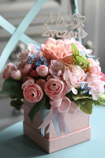 elegancki flowerbox z napisem, Sweet Candy, wys.23cm