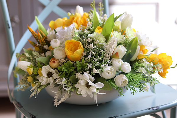 Amira Extra, dekoracja kwiatowa na stół Wielkanocny, wys.28cm  