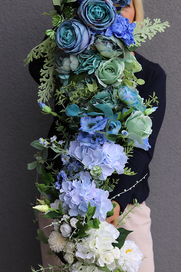 biało - niebieska kwiatowa girlanda Morska Fala, dł.150cm