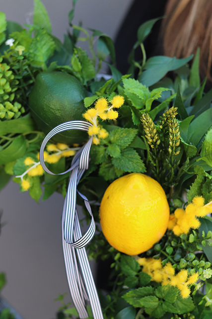 Cytrusy, wianek na drzwi w intensywnych barwach, śr.48cm 