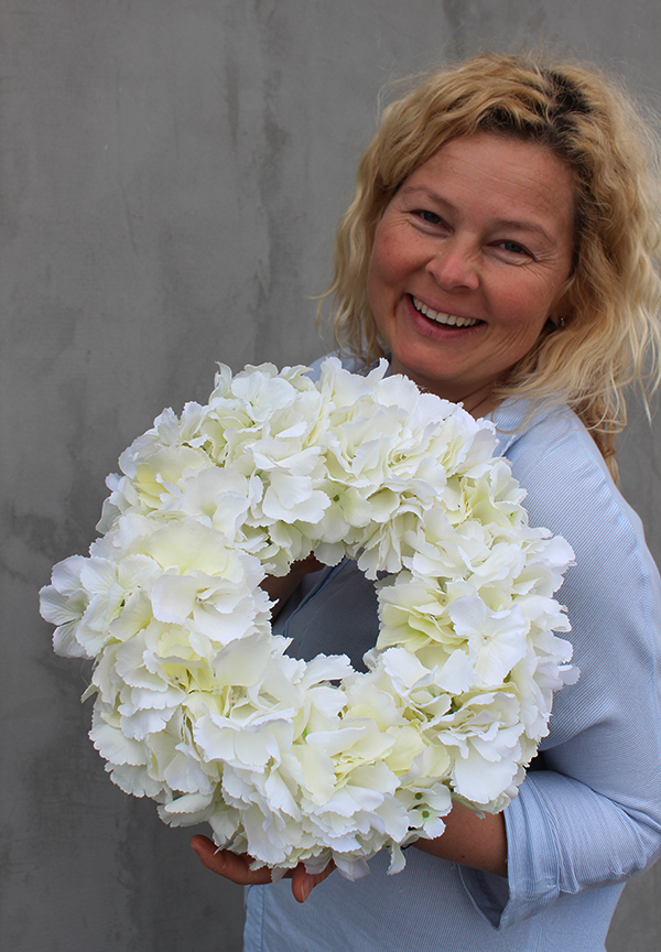 Hortensja White, wianek komunijny na drzwi lub stół, śr.30cm