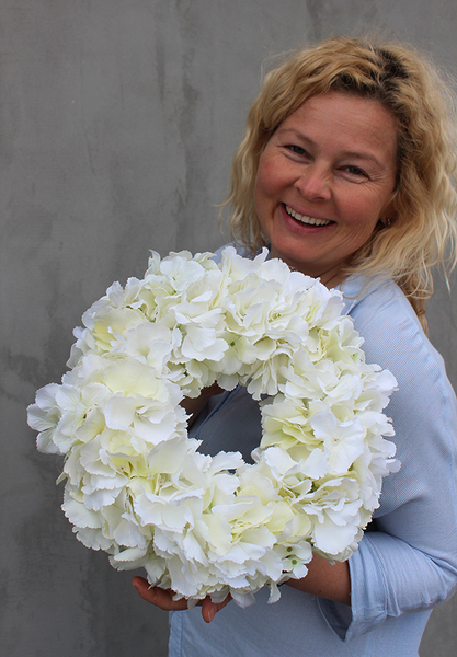 Hortensja White, wianek komunijny na drzwi lub stół, śr.30cm