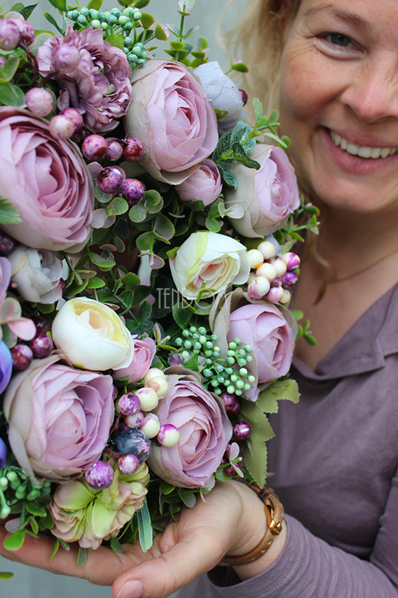 bardzo ładny wianek Relia 2, śr.27cm 