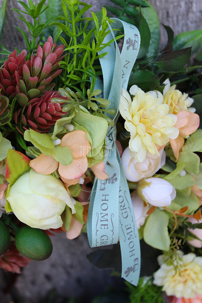 Łososiowo-zielony bajeczny wianek na drzwi, śr.40cm