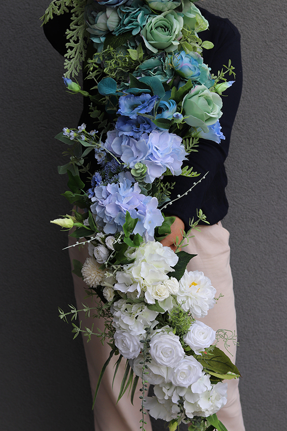 biało - niebieska kwiatowa girlanda Morska Fala, dł.150cm