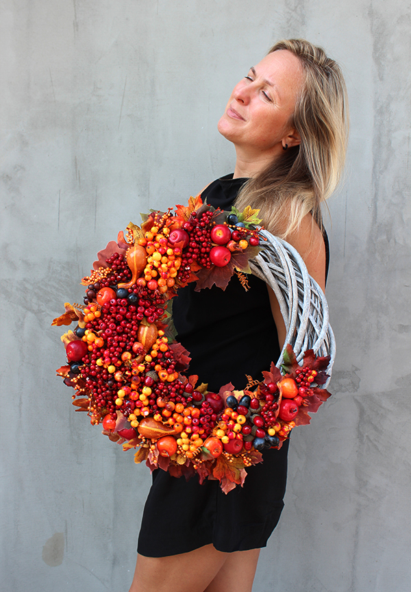 dekoracyjny wianek Pani Jesień 2, śr.44cm 