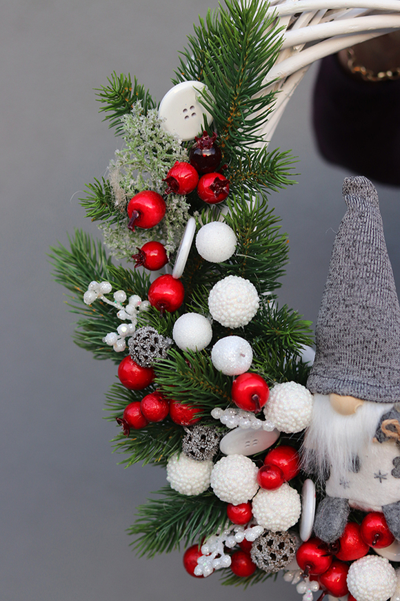 bardzo ładny wianek Świąteczny ze Skrzatami, śr.40cm