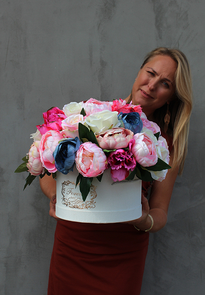 bukiet / Flowerbox / kompozycja Princessa 2 wys.32cm