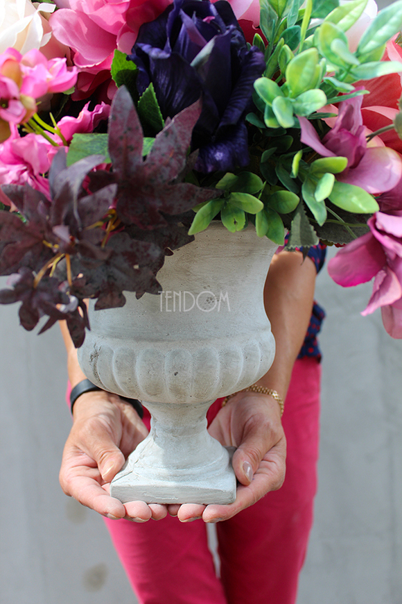 kompozycja kwiatowa / bukiet England nr6, wys.50cm,śr.36cm