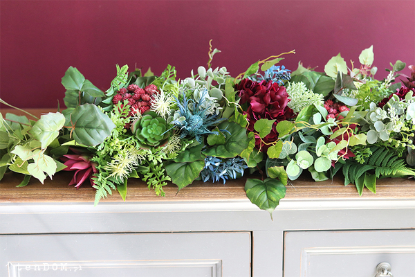 Faworitta, bogata girlanda kwiatowa, dł.100cm  