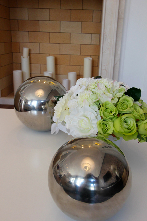 kula dekoracyjna stalowa Silver śr.30cm