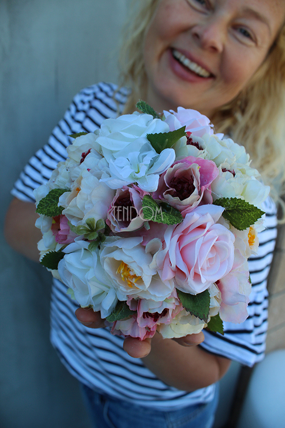 dekoracja kwiatowa Kula Abella, śr.14cm