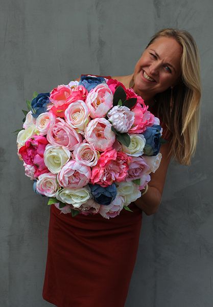 bukiet / Flowerbox / kompozycja Princessa 2 wys.32cm