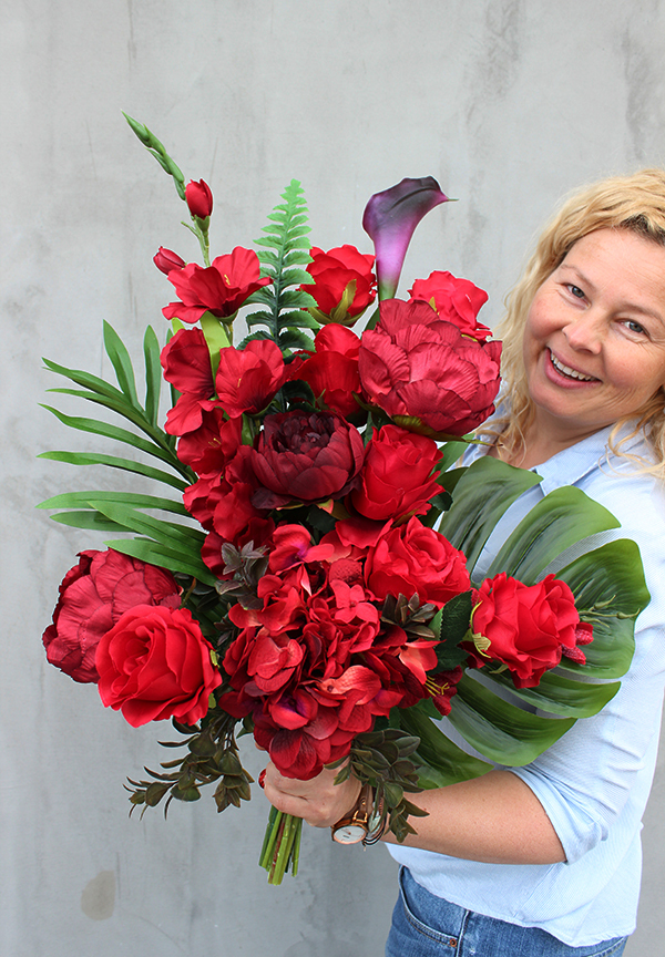 bukiet / dekoracja nagrobna Ekskluzywna Czerwień, dł.65cm