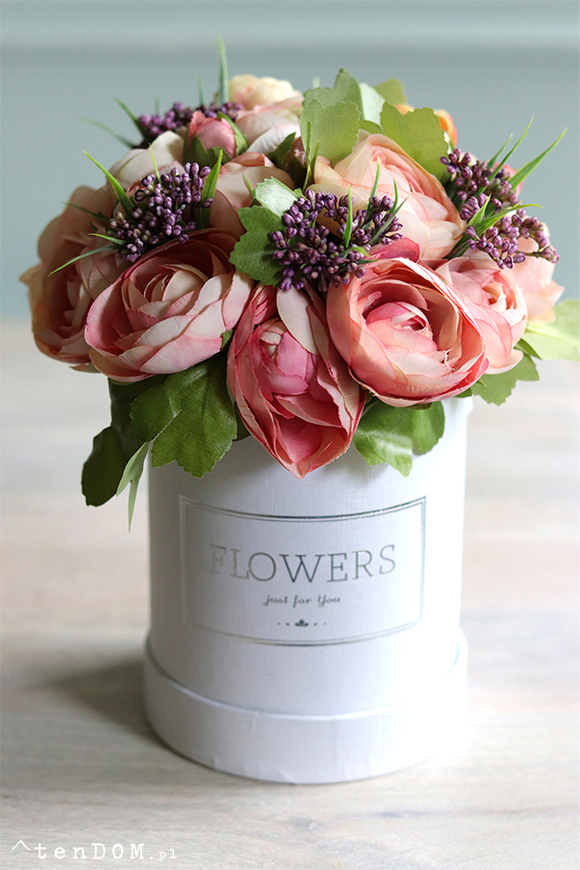 Belen, flowerbox z różowymi kwiatami, wys.23cm