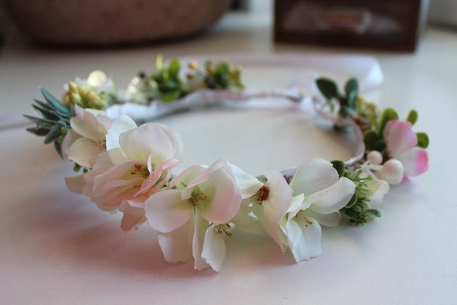 Tella, komunijny kwiatowy wianek na głowę, rozmiar uniwersalny