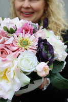 Cambretta Exclusive kompozycja kwiatowa / bukiet wys.20cm, szer.35cm