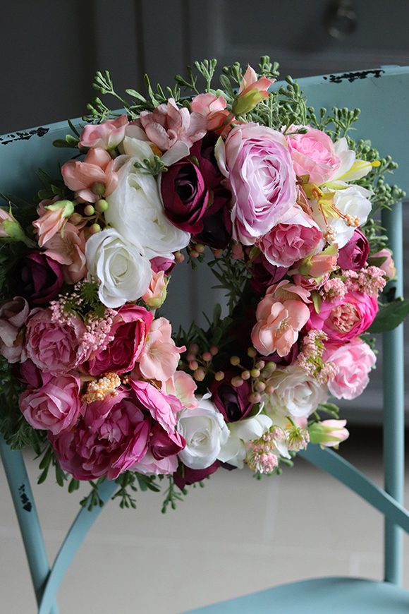 Hedania, różowy wianek na drzwi, śr.31cm