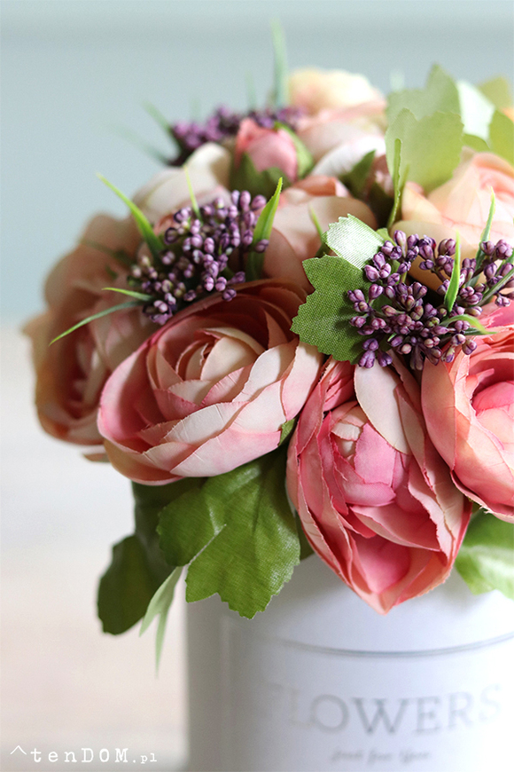 Belen, flowerbox z różowymi kwiatami, wys.23cm