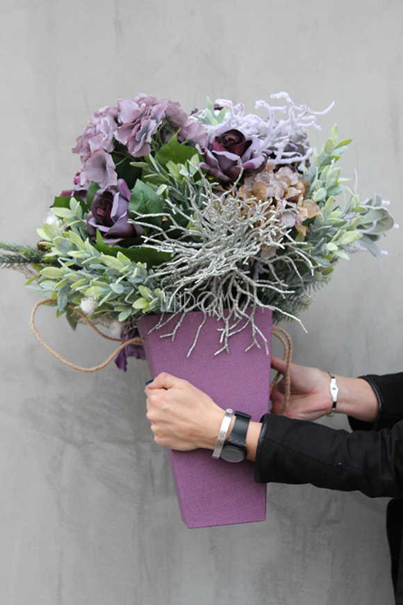 flowerbox świąteczny, Violet Glamour, wys.58cm 