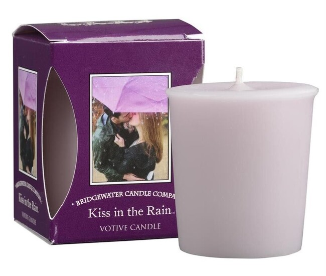 świeca zapachowa Kiss in the Rain 56g Bridgewater Candle