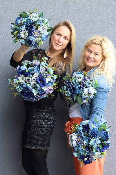 Blue Marine, kompozycja kwiatowa / bukiet flowerbox, M, wys.34cm