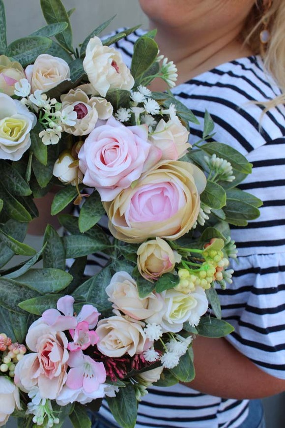 wiosenny wianek Kanea na drzwi śr.28cm 